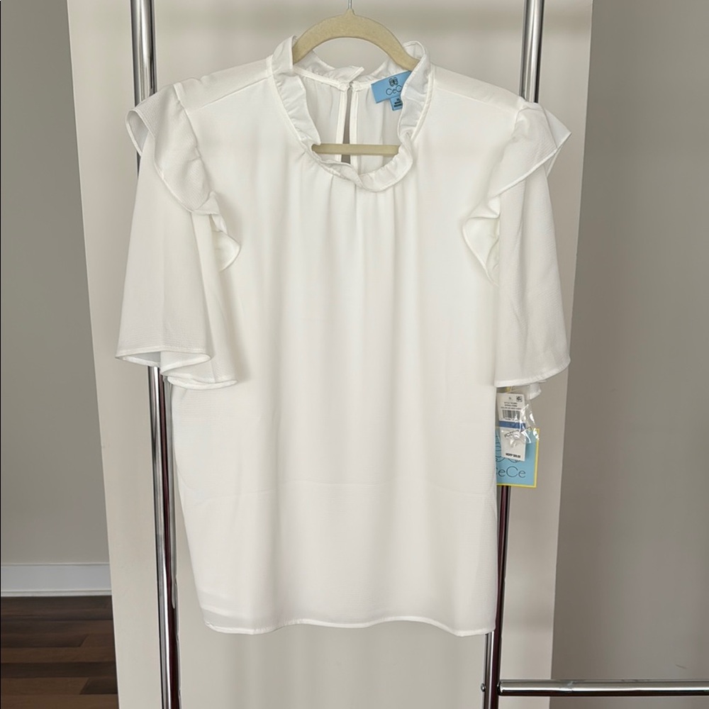 NWT CeCe Ivory Ruffle Sleeve Top